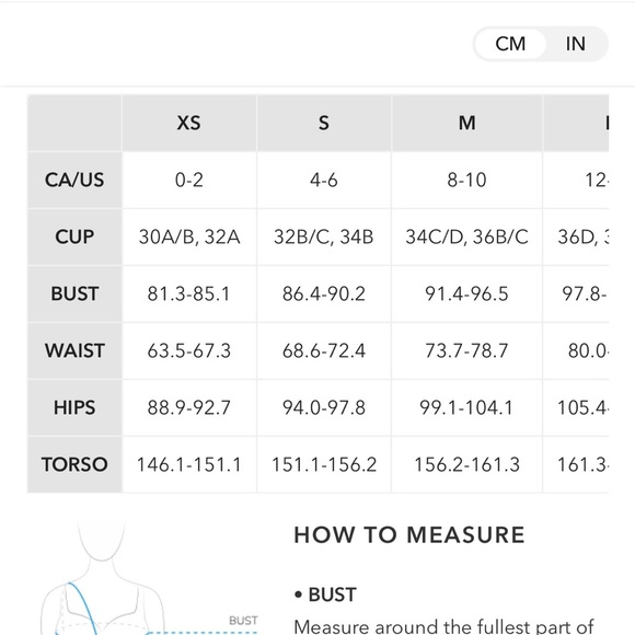 ⭐️Host Pick⭐️Cupshe Floral Ruffled Bikini Top & Retro Ruched Bottoms Set Size M - Picture 13 of 13